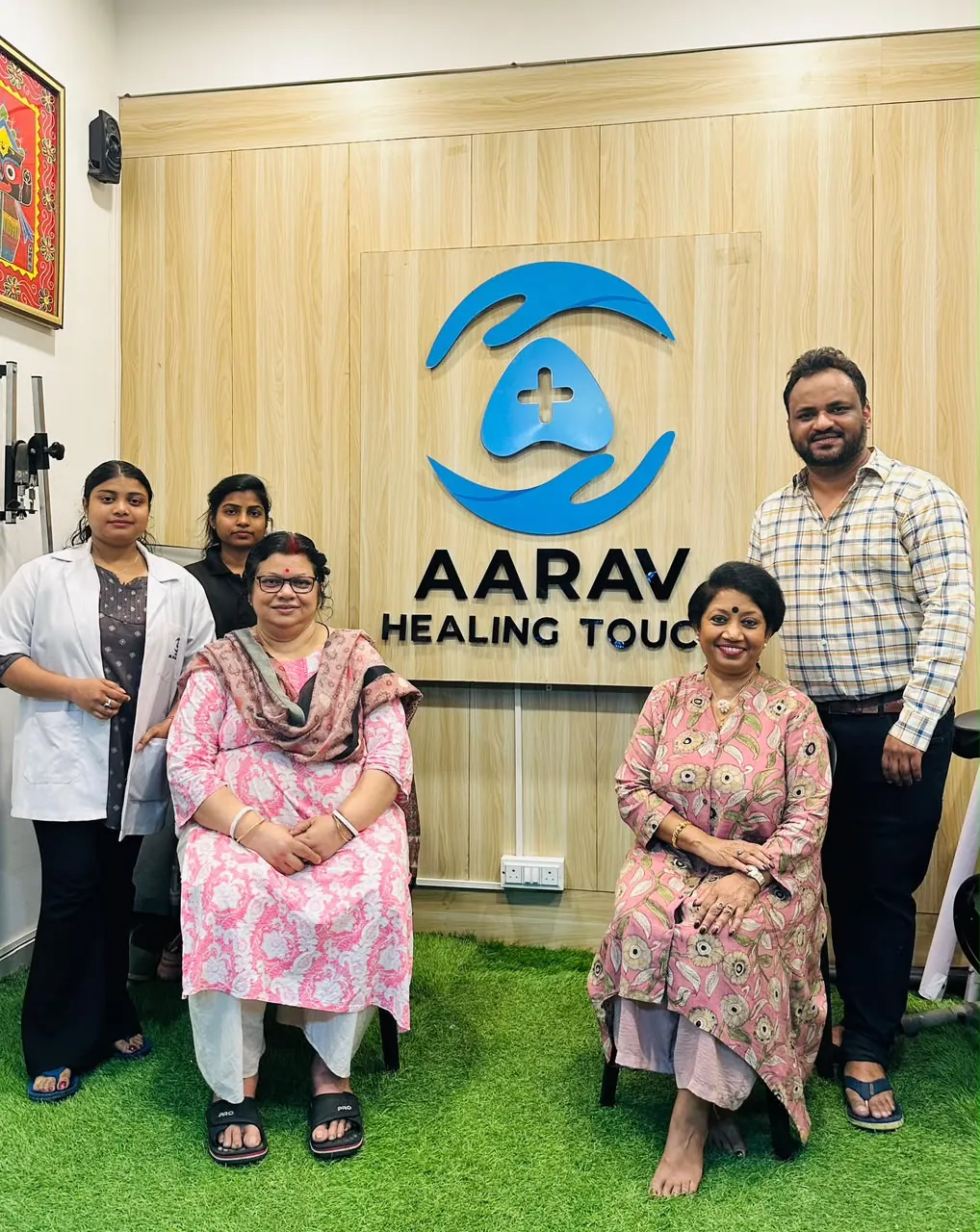 Mrs Sanchita Pal with the Aarav Healing Touch team at the clinic